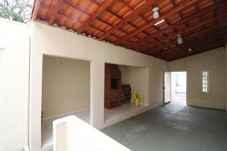 Casa de condomínio à venda com 82m², 3 quartos e 1 vagaÁrea comum - Churrasqueira