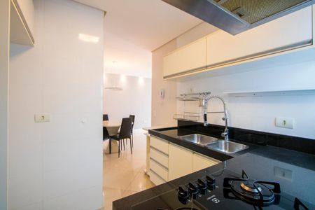 Apartamento à venda com 145m², 3 quartos e 2 vagasCozinha