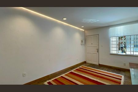 Sala de apartamento à venda com 2 quartos, 80m² em Jardim Paulistano, São Paulo