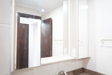 Apartamento à venda com 132m², 3 quartos e 3 vagasBanheiro da Suíte