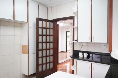 Apartamento à venda com 132m², 3 quartos e 3 vagasCozinha