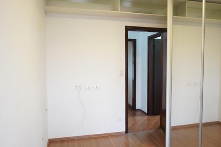 Apartamento à venda com 132m², 3 quartos e 3 vagasQuarto 2