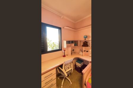 Apartamento à venda com 86m², 3 quartos e 2 vagasQuarto 2