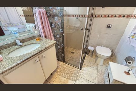 Apartamento à venda com 86m², 3 quartos e 2 vagasBanheiro