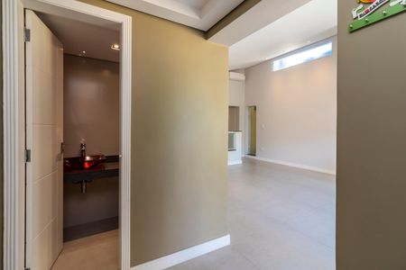 Casa à venda com 300m², 3 quartos e 5 vagasEntrada