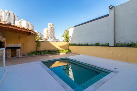 Casa à venda com 300m², 3 quartos e 5 vagasÁrea comum - Piscina