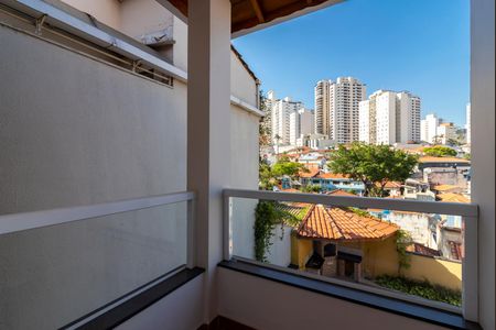 Casa à venda com 300m², 3 quartos e 5 vagasVaranda da Suíte 2