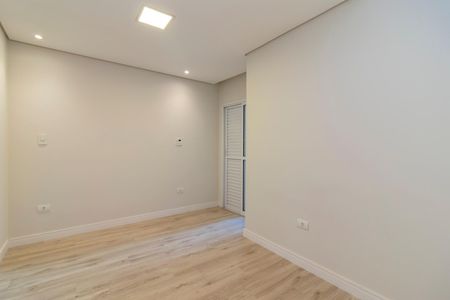Casa à venda com 300m², 3 quartos e 5 vagasSuíte 1