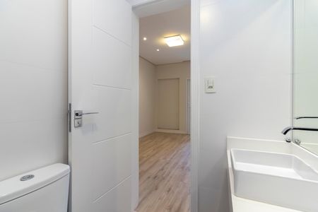 Casa à venda com 300m², 3 quartos e 5 vagasBanheiro da Suíte 3