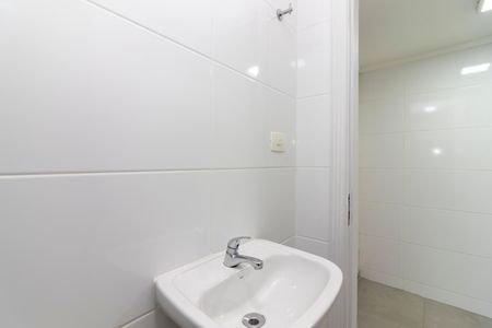 Casa à venda com 300m², 3 quartos e 5 vagasBanheiro de Serviço