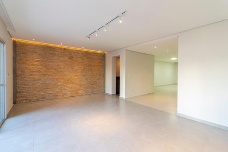 Casa à venda com 300m², 3 quartos e 5 vagasÁrea comum - Salão de festas 2