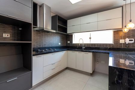 Casa à venda com 300m², 3 quartos e 5 vagasCozinha