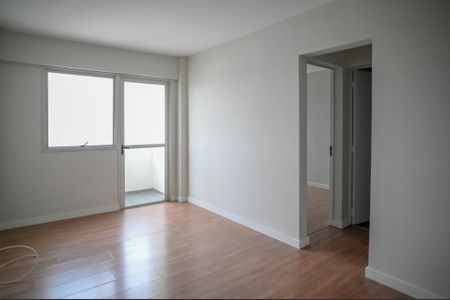 Sala de apartamento para alugar com 1 quarto, 43m² em Aclimação, São Paulo