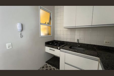 Casa de condomínio para alugar com 100m², 3 quartos e 2 vagasCozinha