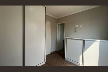Casa de condomínio para alugar com 100m², 3 quartos e 2 vagasSuíte