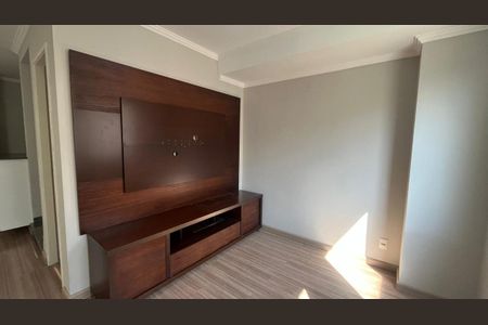 Casa de condomínio para alugar com 100m², 3 quartos e 2 vagasSala