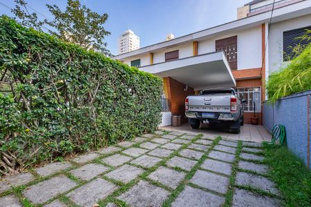 Casa à venda com 160m², 3 quartos e 2 vagas Casa à venda com 160m², 3 quartos e 2 vagasGaragem