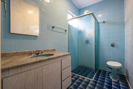 Casa à venda com 160m², 3 quartos e 2 vagas Casa à venda com 160m², 3 quartos e 2 vagasSuíte - Banheiro