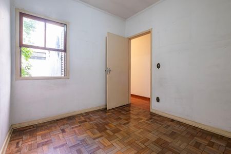 Casa à venda com 160m², 3 quartos e 2 vagas Casa à venda com 160m², 3 quartos e 2 vagasQuarto 1