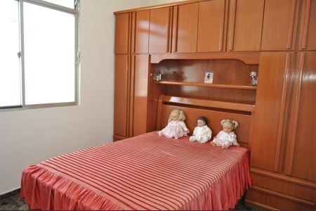 Casa à venda com 260m², 3 quartos e 4 vagasQuarto 3