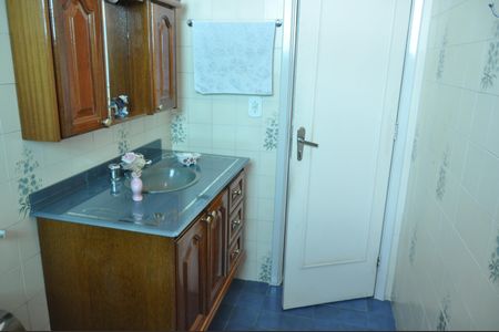 Casa à venda com 260m², 3 quartos e 4 vagasBanheiro Social