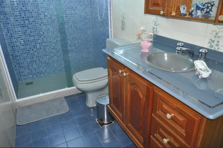 Casa à venda com 260m², 3 quartos e 4 vagasBanheiro Social