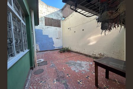 Casa à venda com 150m², 3 quartos e 1 vagaQuintal
