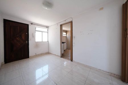 Sala de apartamento para alugar com 3 quartos, 67m² em Conjunto Habitacional Padre Manoel de Paiva, São Paulo
