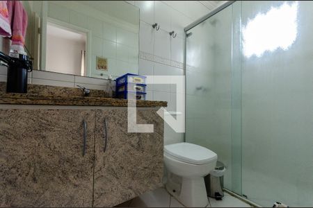 Casa de condomínio à venda com 246m², 3 quartos e 4 vagas