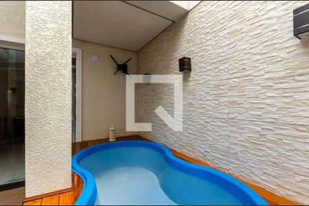 Casa de condomínio à venda com 246m², 3 quartos e 4 vagas