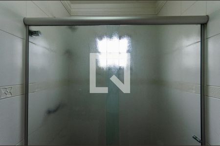 Casa de condomínio à venda com 246m², 3 quartos e 4 vagas