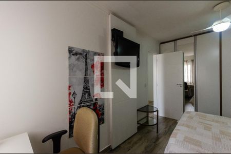 Casa de condomínio à venda com 246m², 3 quartos e 4 vagas