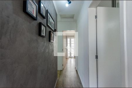 Casa de condomínio à venda com 246m², 3 quartos e 4 vagas