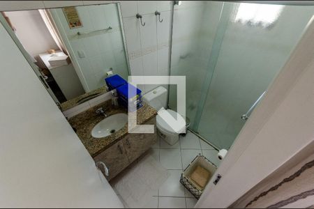 Casa de condomínio à venda com 246m², 3 quartos e 4 vagas