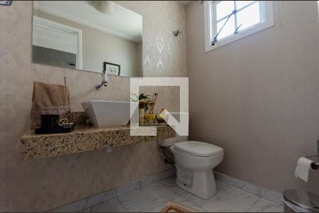 Casa de condomínio à venda com 246m², 3 quartos e 4 vagas