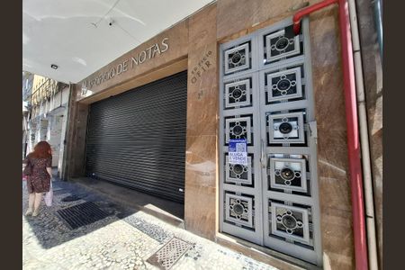 Apartamento à venda com 40m², 1 quarto e sem vaga Apartamento à venda com 40m², 1 quarto e sem vagaPlaca