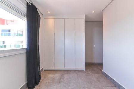Quarto de apartamento à venda com 2 quartos, 66m² em Jardim Aeroporto, São Paulo