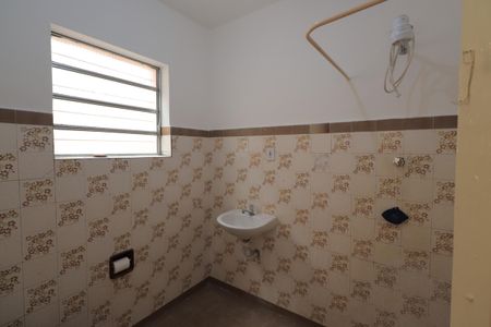 Casa para alugar com 40m², 1 quarto e sem vagaBanheiro