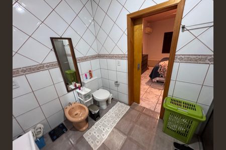 Casa à venda com 166m², 3 quartos e 2 vagasBanheiro Suíte