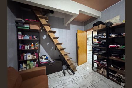 Casa à venda com 166m², 3 quartos e 2 vagasQuarto 1