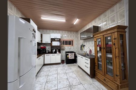 Casa à venda com 166m², 3 quartos e 2 vagasCozinha