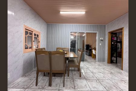 Casa à venda com 166m², 3 quartos e 2 vagasSala de Jantar