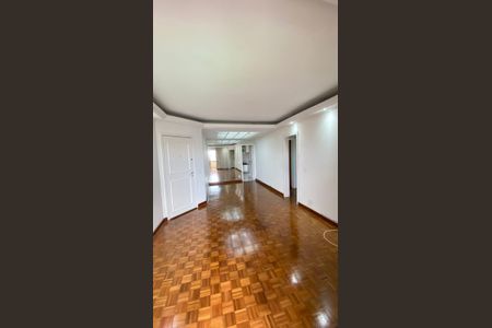 Apartamento para alugar com 88m², 3 quartos e 1 vagaSala