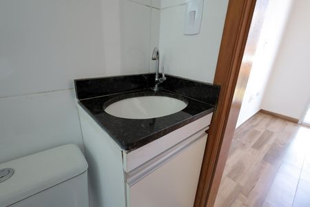 Apartamento para alugar com 76m², 2 quartos e 1 vaga Apartamento para alugar com 76m², 2 quartos e 1 vagaBanheiro Suíte 1