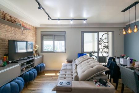 Sala  de apartamento à venda com 2 quartos, 64m² em Vila Santa Catarina, São Paulo