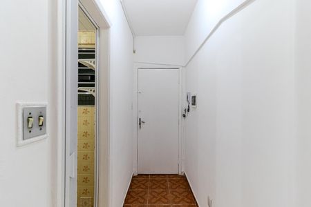 Corredor de Entrada de kitnet/studio para alugar com 1 quarto, 28m² em Vila Buarque, São Paulo