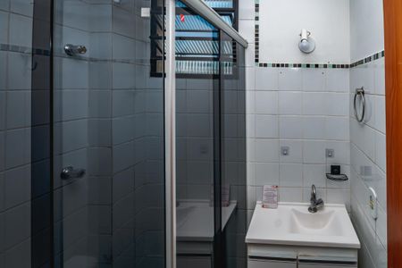 Apartamento à venda com 43m², 2 quartos e 1 vaga Apartamento à venda com 43m², 2 quartos e 1 vagaBanheiro