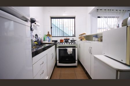Casa à venda com 166m², 5 quartos e 2 vagas Casa à venda com 166m², 5 quartos e 2 vagasEdícula