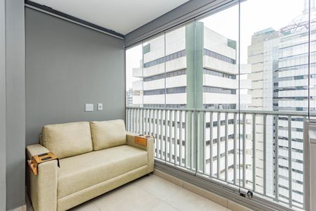 Varanda de kitnet/studio para alugar com 1 quarto, 24m² em Liberdade, São Paulo
