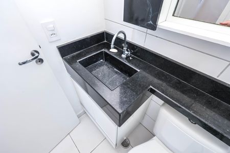 Apartamento para alugar com 42m², 2 quartos e sem vagaBanheiro